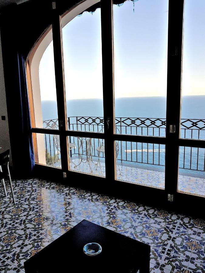 Casa Vacanza "Positano" A Furore Extérieur photo